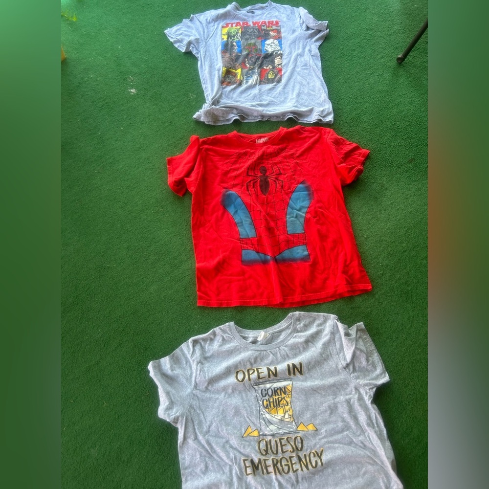 Bundle 3 men’s T-shirts. Screen printed w/ Star Wars, Spider-Man & corn chips